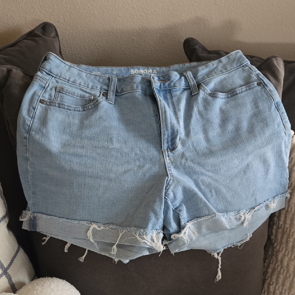 Sonoma Women's Light Blue Jean Shorts